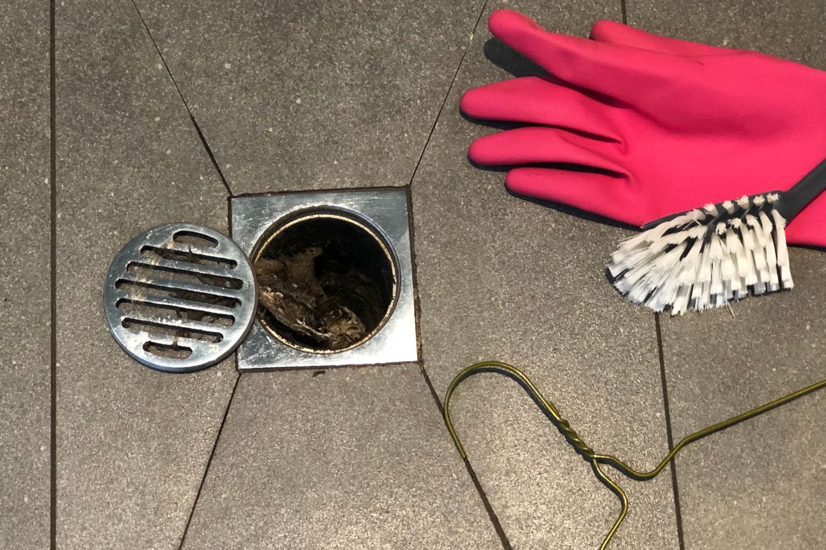 Hvorfor tettes dusjsluket